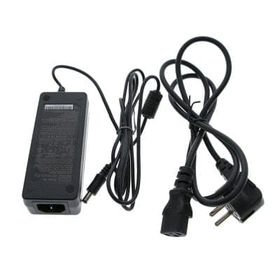 Plug-in, secondary dimmable transformer LedStore.fi