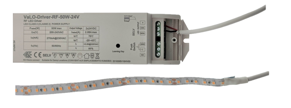 Solid colour led ribbon in transformer