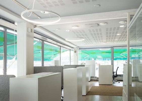 La luce per lavorare in ufficio è importante