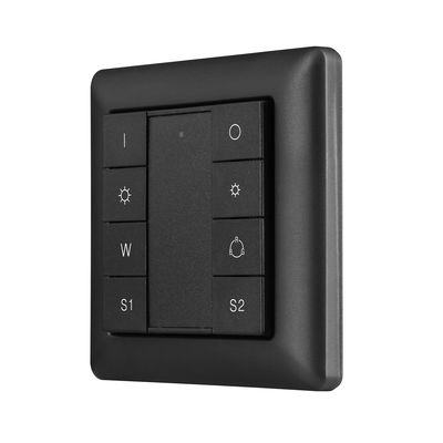 Pannello nero quadrato con pulsanti di accensione, luminosità, S1 e S2 su sfondo bianco, perfetto per le installazioni di controllo dell'illuminazione a LED.