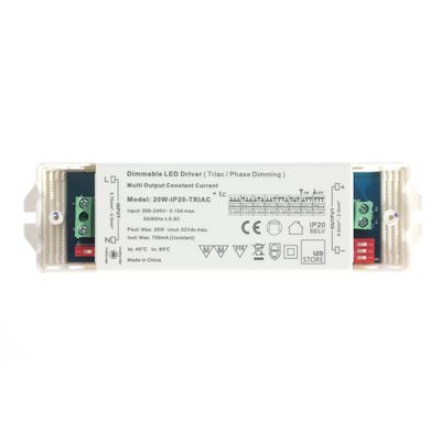 Schema di otto impostazioni LED con interruttori on/off, corrente 250mA-700mA, tensione 3-42V - 3-29V - ottimizza le opzioni di illuminazione LED.