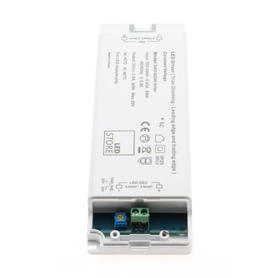 Controllore LED in custodia bianca con informazioni e connettori di ingresso/uscita visibili per soluzioni di illuminazione efficienti.