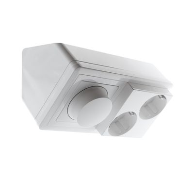 Dimmer LED a parete, bianco, con due prese euro per il controllo dell'illuminazione e il collegamento alla corrente.