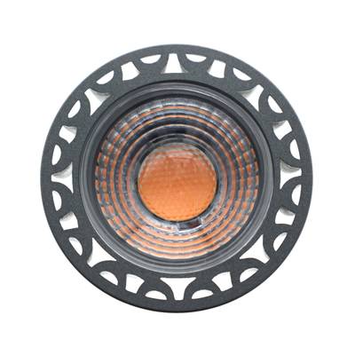 Lampadina LED spot color argento, lente in vetro zigrinata, illuminazione direzionale, luce bianca fredda.