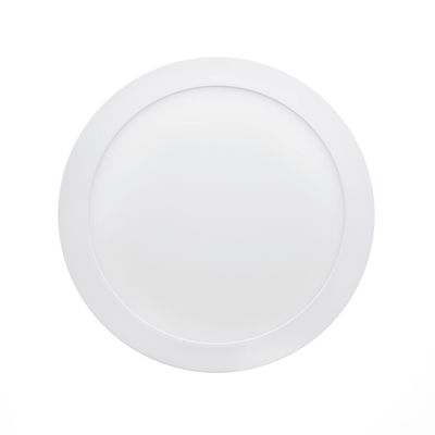Moderna plafoniera rotonda a LED bianca dal design elegante, ideale per valorizzare gli interni con un'illuminazione a risparmio energetico.