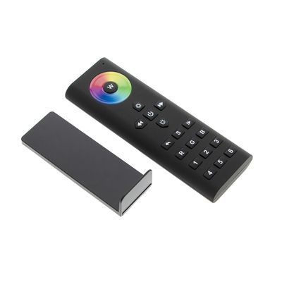 Telecomando per illuminazione a LED con rotella colorata, tasti funzione e tastierino numerico; copertura elegante combinata con una maggiore usabilità.