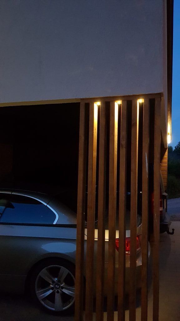 Illuminazione di garage e carport