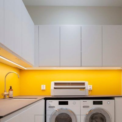 Nastro a led nel ripostiglio