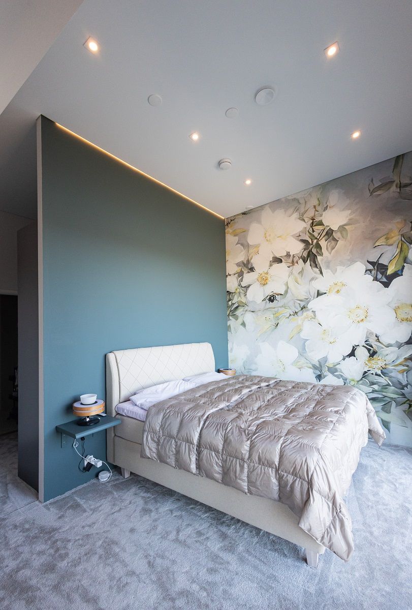 14 Illuminazione della camera da letto con faretti e striscia led indiretta LedStorefi