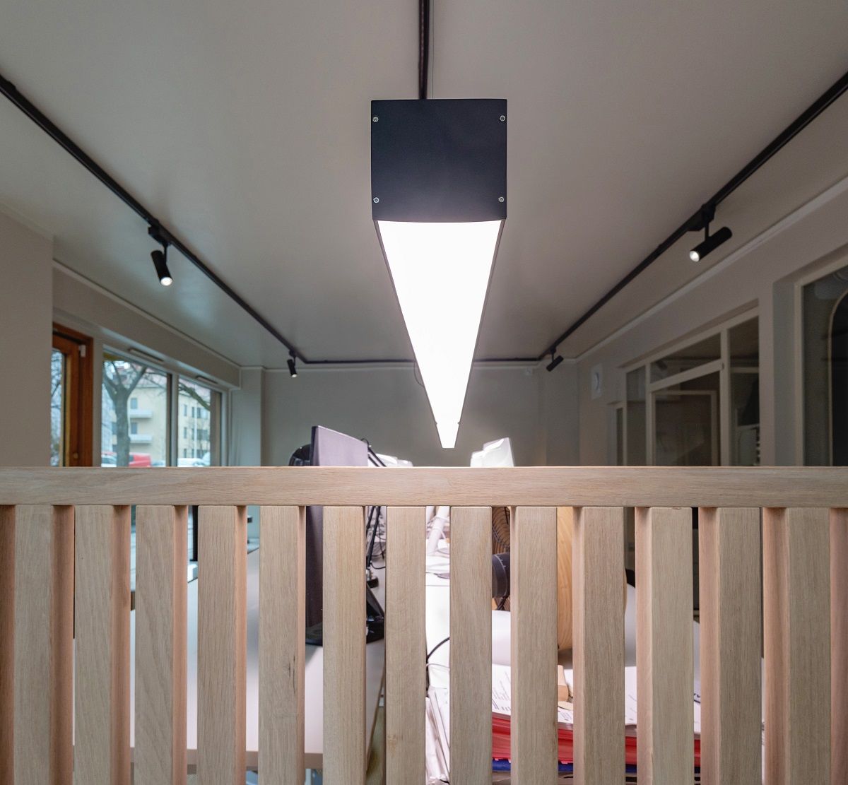 Superficie luminosa piatta e strisce led bianche e nitide LedStore.fi