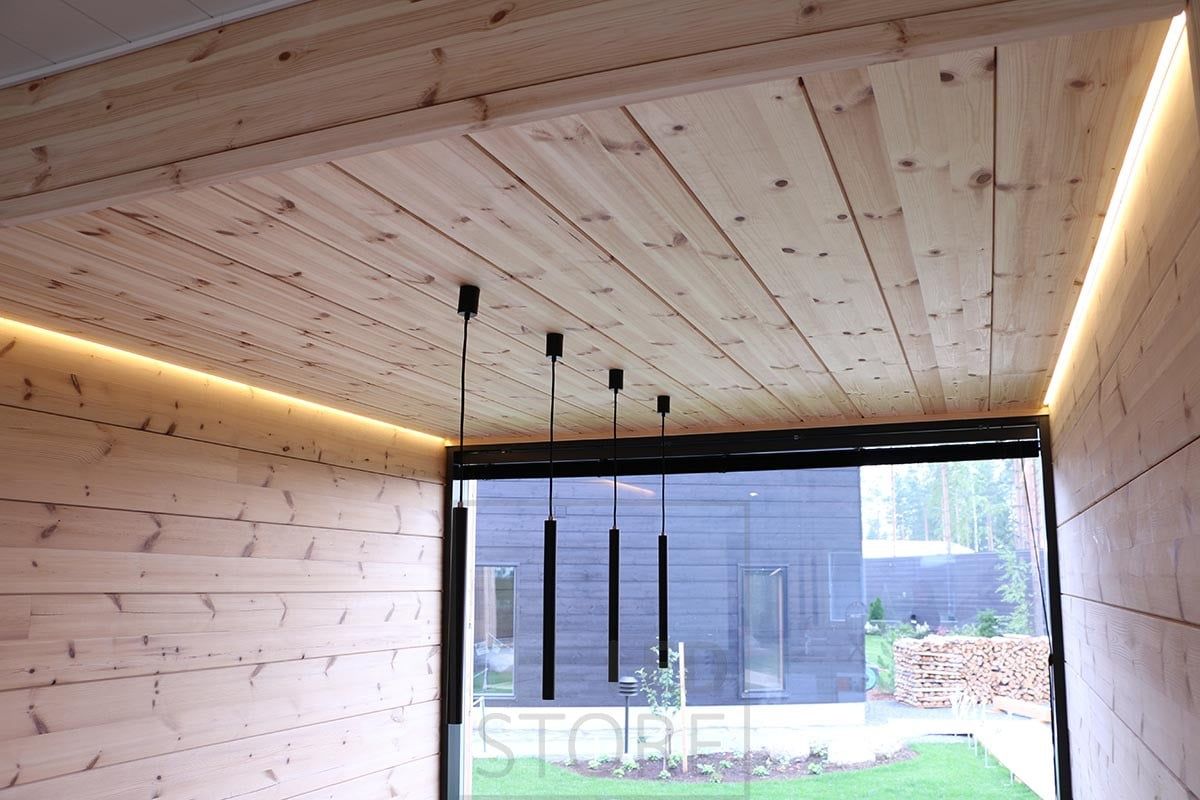 Bellissima illuminazione indiretta tra soffitto e parete, che illumina dolcemente attraverso la parete. Ledstore.fi