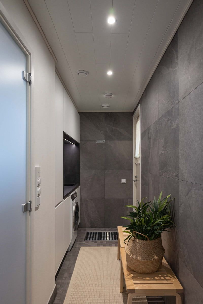 LED STORE banner con testo bianco su sfondo verde per negozio di illuminazione a LED