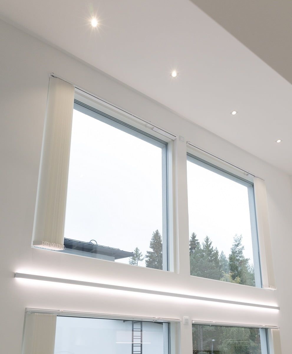 LED STORE con testo bianco su sfondo verde, che evidenzia le soluzioni di illuminazione ecologica.