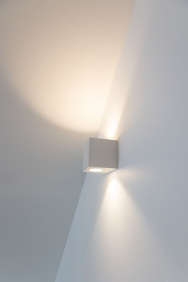 Lampada da parete bidirezionale CUBIC ©LedStore