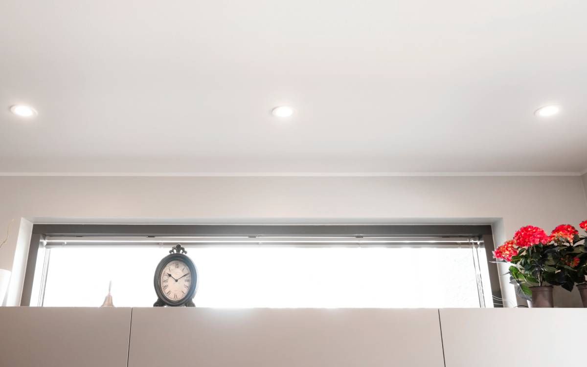 Quadrato verde con al centro il testo bianco "LED STORE", che promuove soluzioni di illuminazione ad alta efficienza energetica.