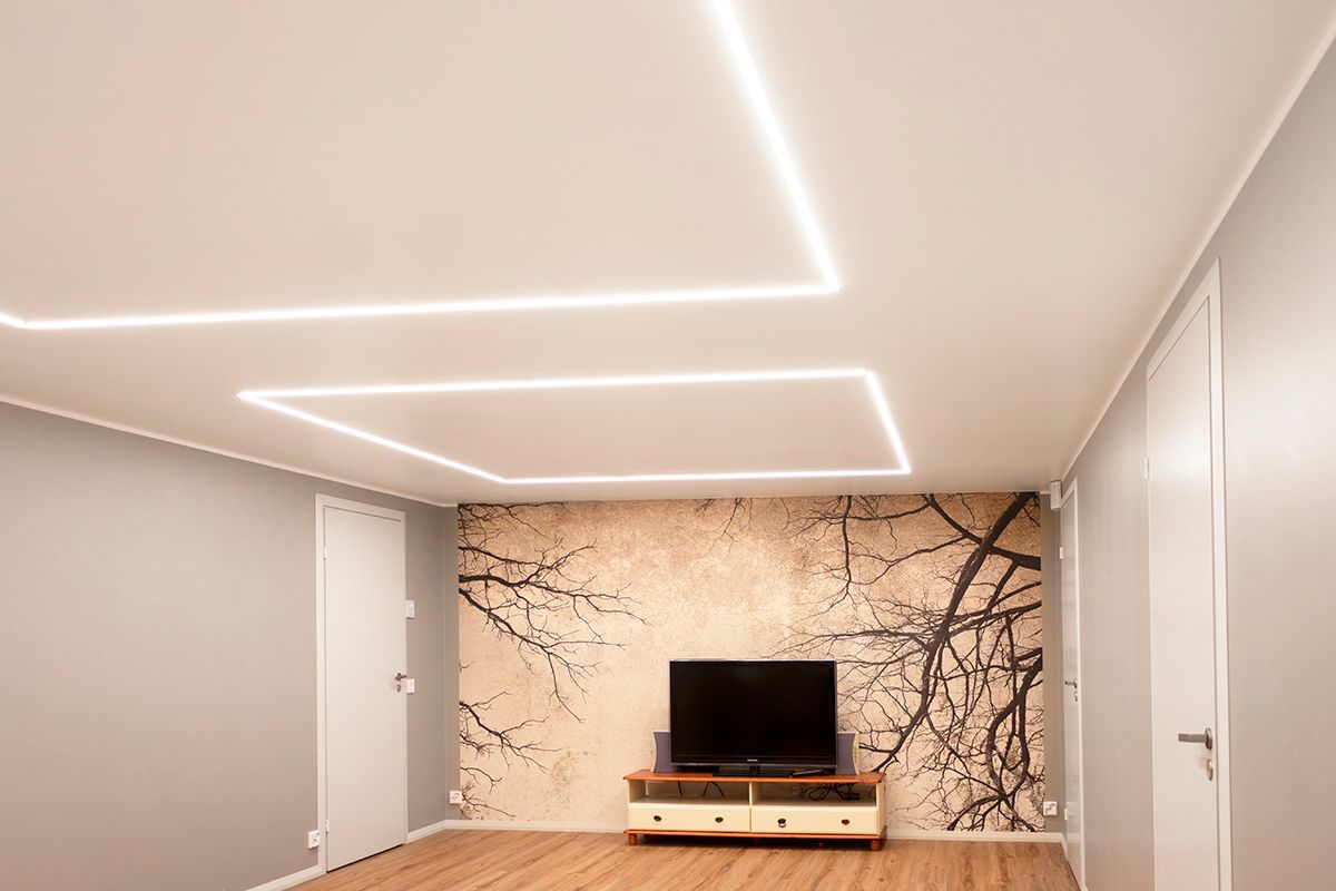 Logo del negozio di illuminazione a LED su sfondo verde con la scritta "LED STORE" in lettere maiuscole bianche in grassetto al centro di un quadrato bianco.