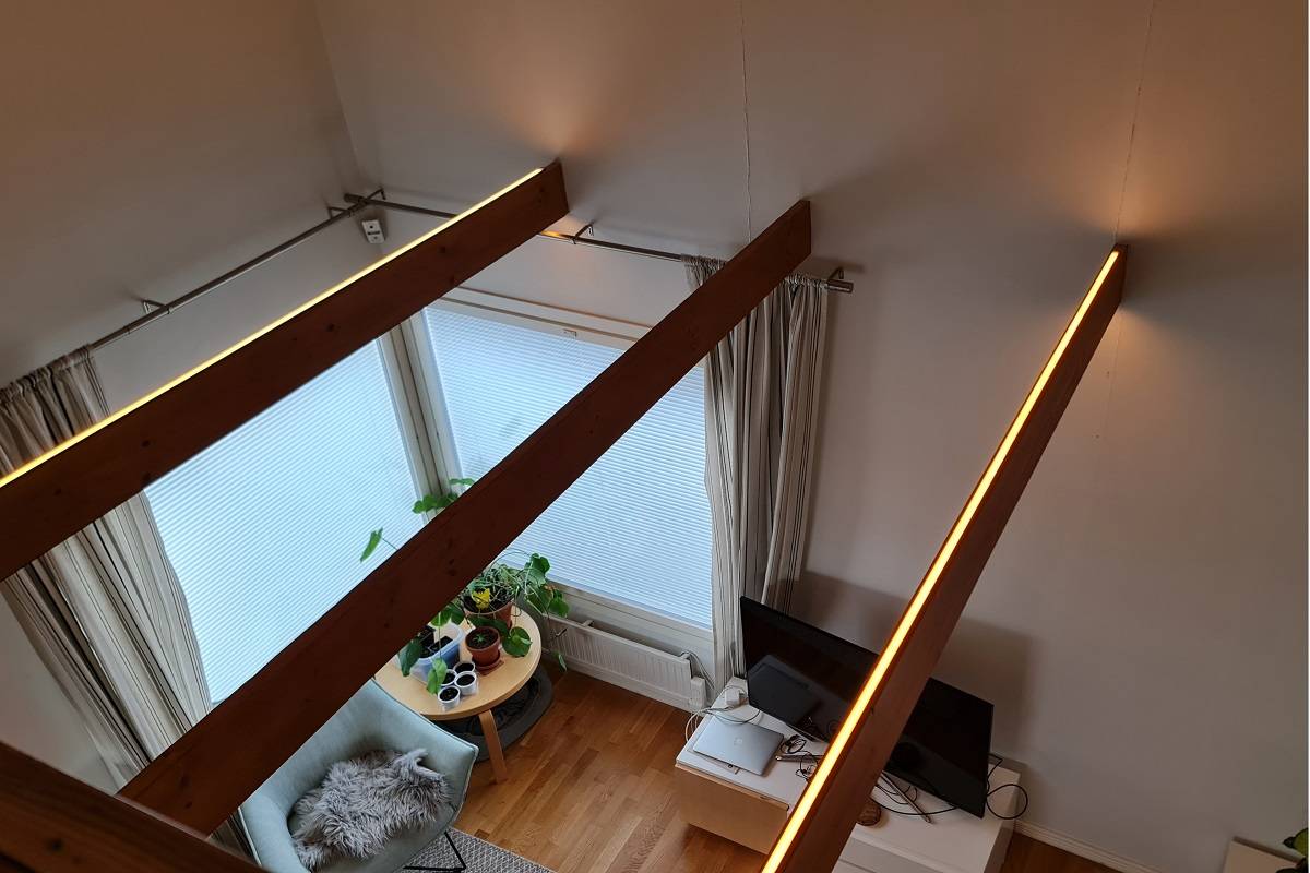 Striscia luminosa a led per il soggiorno, luce indiretta in soggiorno immagine principale