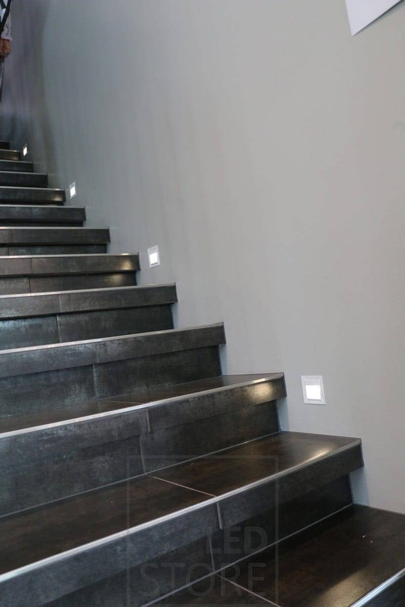 Illuminazione scale a LED