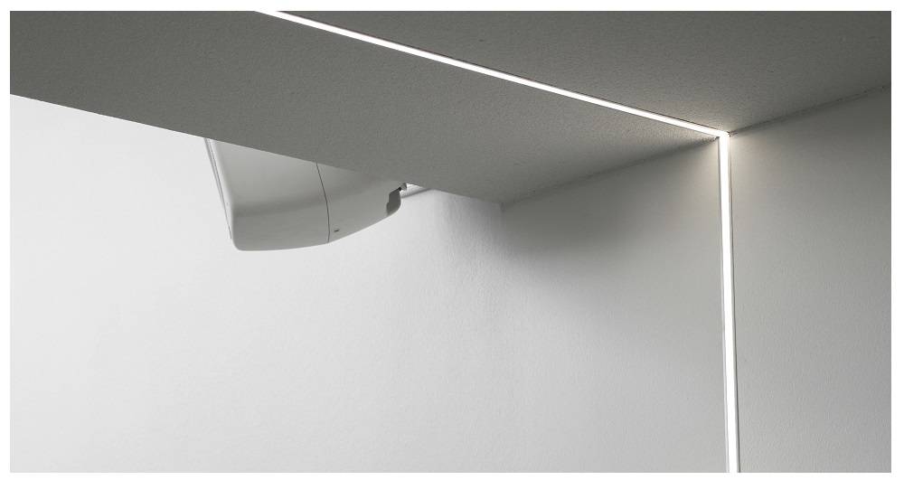 Illuminazione a strisce led - Linea di luce su pareti e soffitti