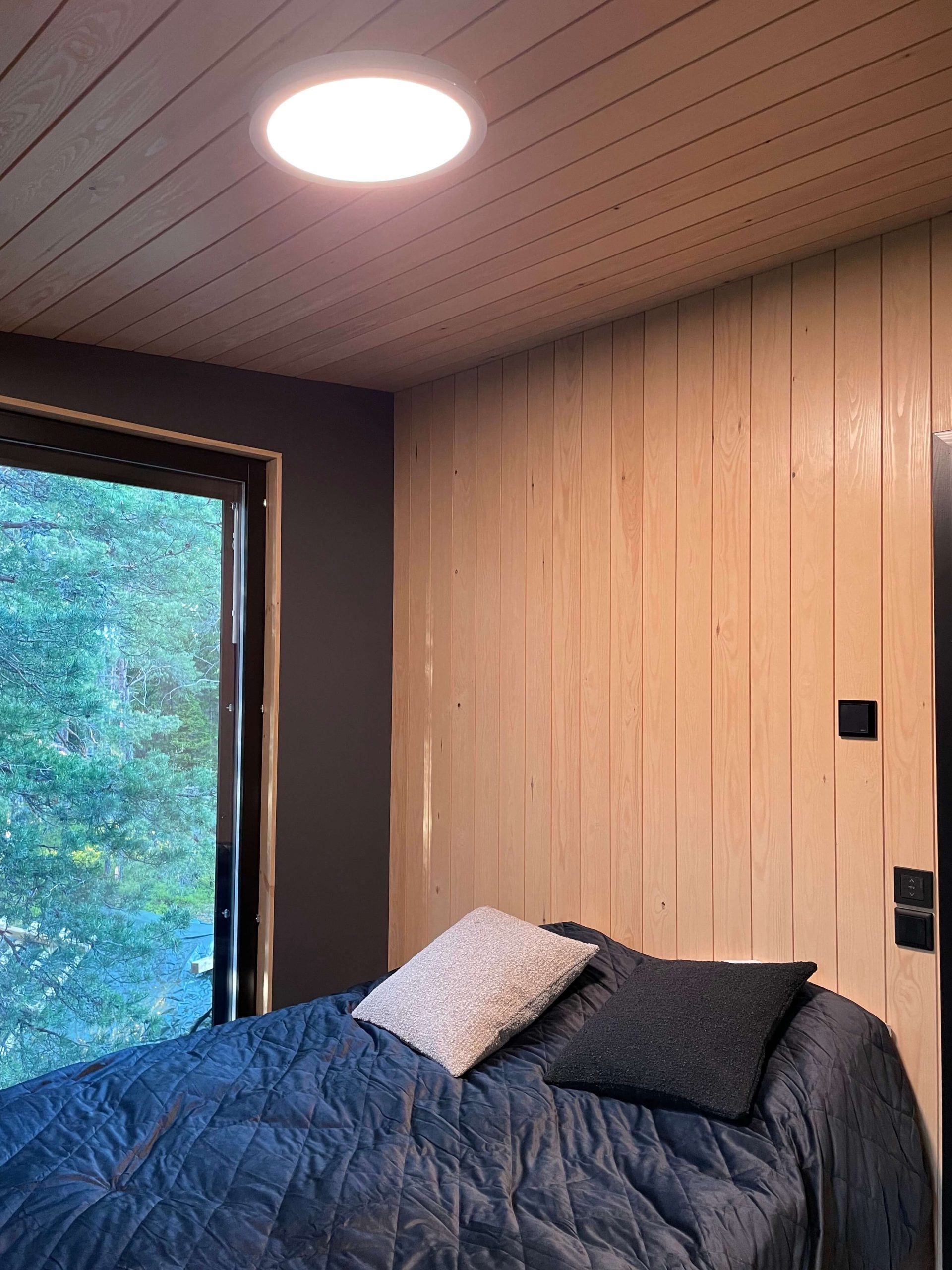 Plafond280 illuminazione generale a incasso superficiale.