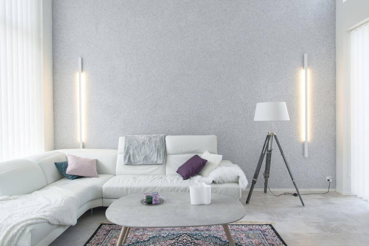 Sfondo verde e quadrato bianco con testo "LED STORE", che promuove soluzioni di illuminazione ad alta efficienza energetica.